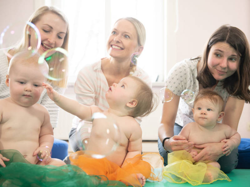 DELFI Kurs Pfaffenhofen - Babys entdecken die Welt